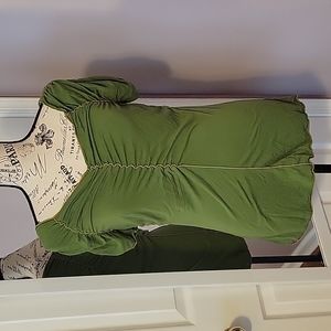 Max Studio Stretch Top. Size M